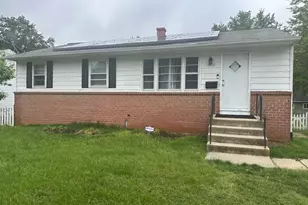 7520 Wilhelm Dr, Lanham, MD 20706 - Photo 3