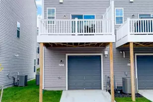 2729 Lanham Hill Cir, Upper Marlboro, MD 20774 - Photo 9