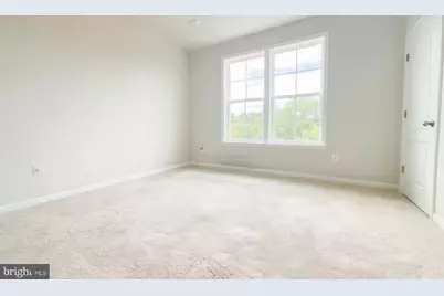 2729 Lanham Hill Circle, Upper Marlboro, MD 20774 - Photo 11