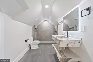 2908 Parkland Dr, District Heights, MD 20747 - Photo 11