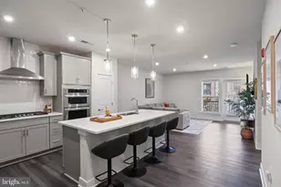 106 St Ives Pl, Oxon Hill, MD 20745 - Photo 5