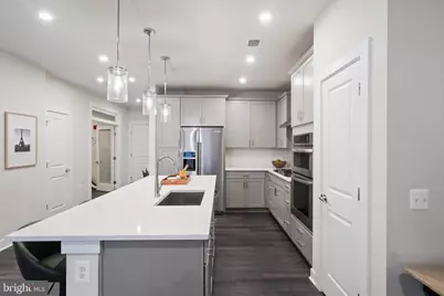 106 Saint Ives Place #104, Oxon Hill, MD 20745 - Photo 7