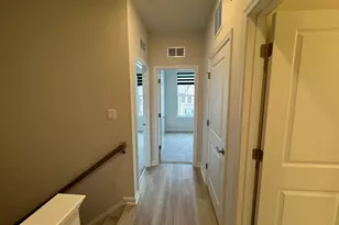 6063 Soho Wy, Hyattsville, MD 20782 - Photo 3