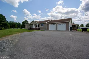 17439 Mill Branch Pl, Bowie, MD 20716 - Photo 31