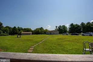 17439 Mill Branch Pl, Bowie, MD 20716 - Photo 23