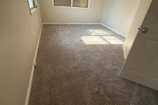 208 68th Pl, Capitol Heights, MD 20743 - Photo 3