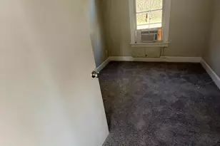 208 68th Pl, Capitol Heights, MD 20743 - Photo 9