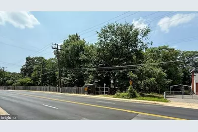 6807 Allentown Road, Temple Hills, MD 20748 - Photo 3