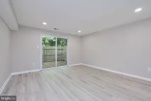 1842 Dutch Village, Landover, MD 20785 - Photo 17