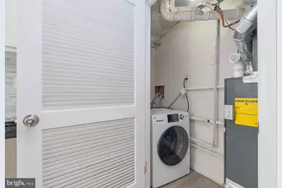 1842 Dutch Village #R-264, Landover, MD 20785 - Photo 9