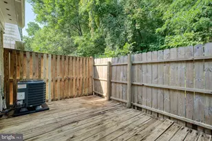 1842 Dutch Village, Landover, MD 20785 - Photo 25