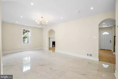 7004 40th Avenue, Hyattsville, MD 20782 - Photo 9