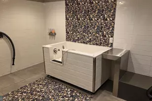 145 Riverhaven Dr, Oxon Hill, MD 20745 - Photo 25