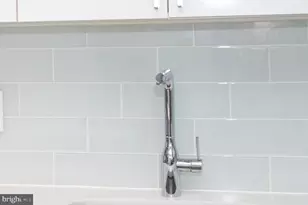 145 Riverhaven Dr, Oxon Hill, MD 20745 - Photo 9