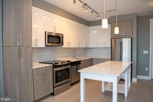 145 Riverhaven Dr, Oxon Hill, MD 20745 - Photo 3