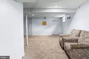 4206 74th Pl, Hyattsville, MD 20784 - Photo 15