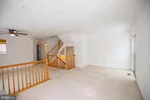 6126 Cedar Post Dr, District Heights, MD 20747 - Photo 3