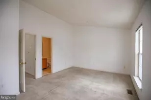 6126 Cedar Post Dr, District Heights, MD 20747 - Photo 13