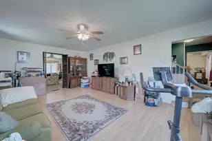 12805 Kendale Ln, Bowie, MD 20715 - Photo 11