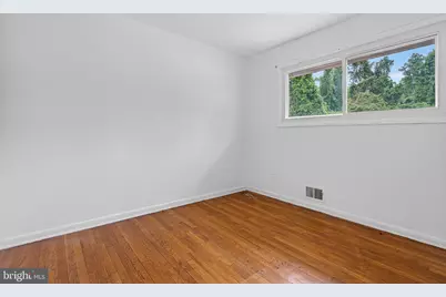 304 Cedarleaf Avenue, Capitol Heights, MD 20743 - Photo 21