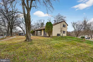 8801 Monmouth Dr, Upper Marlboro, MD 20772 - Photo 35