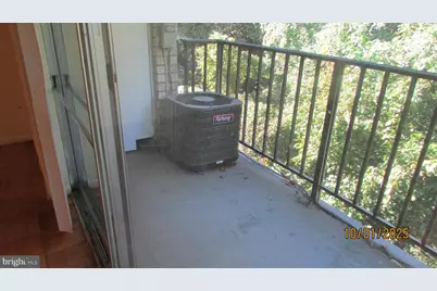 5206 Newton Street #202, Bladensburg, MD 20710 - Photo 11