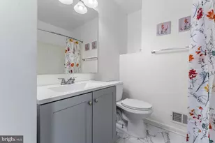 8020 Tiffany Ln, Lanham, MD 20706 - Photo 15