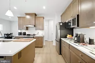 15513 Twin River Cir, Bowie, MD 20716 - Photo 7