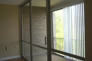 8663 Greenbelt Rd, Greenbelt, MD 20770 - Photo 11