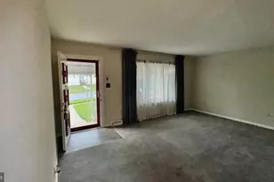 6905 Drylog St, Capitol Heights, MD 20743 - Photo 9