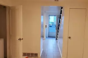 1909 Dutch Village Dr, Hyattsville, MD 20785 - Photo 27