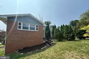 9226 Limestone Pl, College Park, MD 20740 - Photo 3