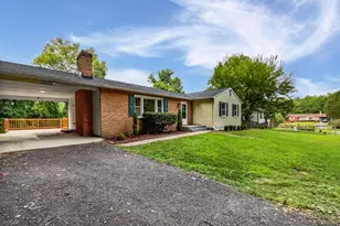 1715 Calais Ct, Oxon Hill, MD 20745 - Photo 7