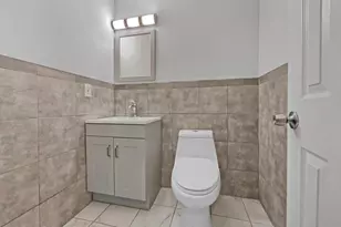 1715 Calais Ct, Oxon Hill, MD 20745 - Photo 11