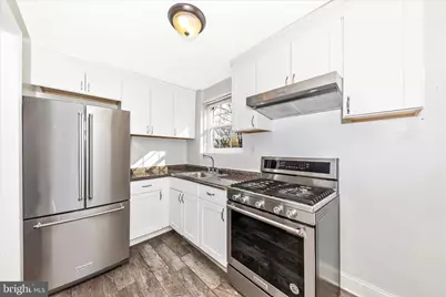 8109 Riggs Road, Hyattsville, MD 20783 - Photo 11