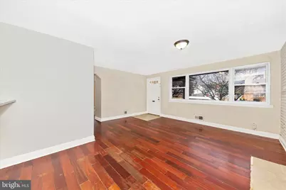 8109 Riggs Road, Hyattsville, MD 20783 - Photo 9