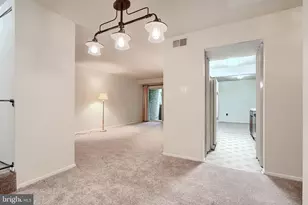 7722 Hanover Pkwy, Greenbelt, MD 20770 - Photo 9