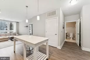 145 Riverhaven Dr, Oxon Hill, MD 20745 - Photo 11