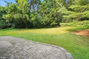 6413 Gallery St, Bowie, MD 20720 - Photo 41