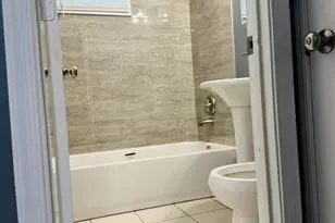 7719 Normandy Rd, Landover, MD 20785 - Photo 17