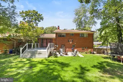 7519 Sweetbriar Drive, College Park, MD 20740 - Photo 19