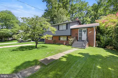 7519 Sweetbriar Drive, College Park, MD 20740 - Photo 1