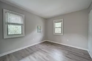 8001 Barlowe Rd, Landover, MD 20785 - Photo 21