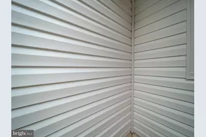 8001 Barlowe Road, Landover, MD 20785 - Photo 7