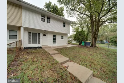8001 Barlowe Road, Landover, MD 20785 - Photo 3