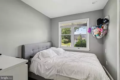 7100 Southlawn Drive, Oxon Hill, MD 20745 - Photo 17