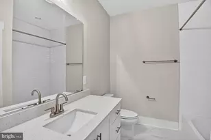 3700 Elizabeth River Dr, Upper Marlboro, MD 20772 - Photo 17