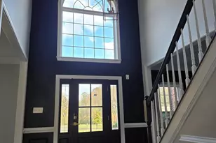 6101 Gold Yarrow Ln, Upper Marlboro, MD 20772 - Photo 3