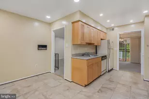 9910 Locust St, Glenn Dale, MD 20769 - Photo 5