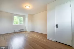 56 Crescent Rd, Greenbelt, MD 20770 - Photo 17